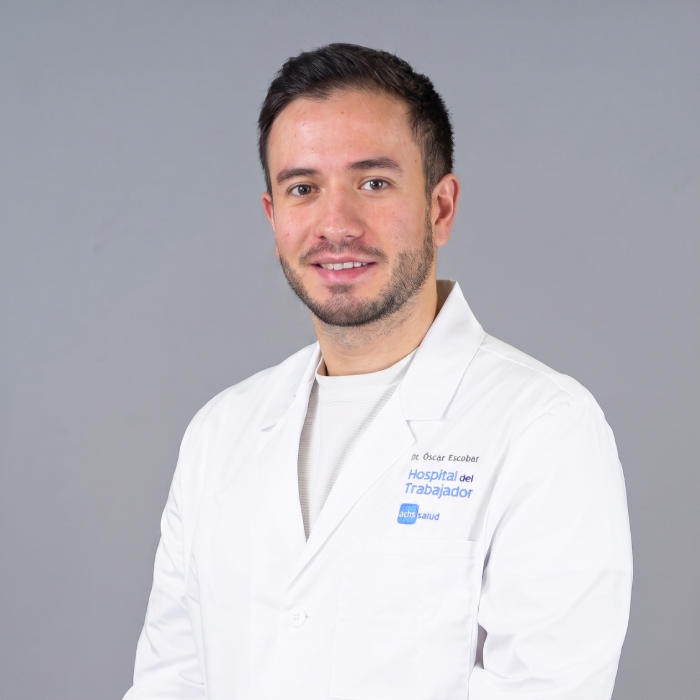 Perfil Dr. Oscar Edmundo Escobar Bravo