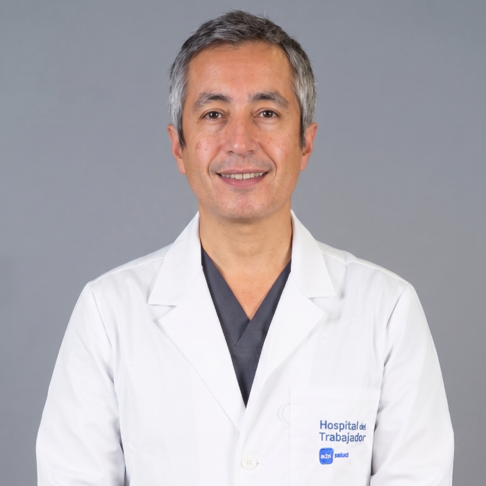 Perfil Dr. Claudio Rojas Ponce