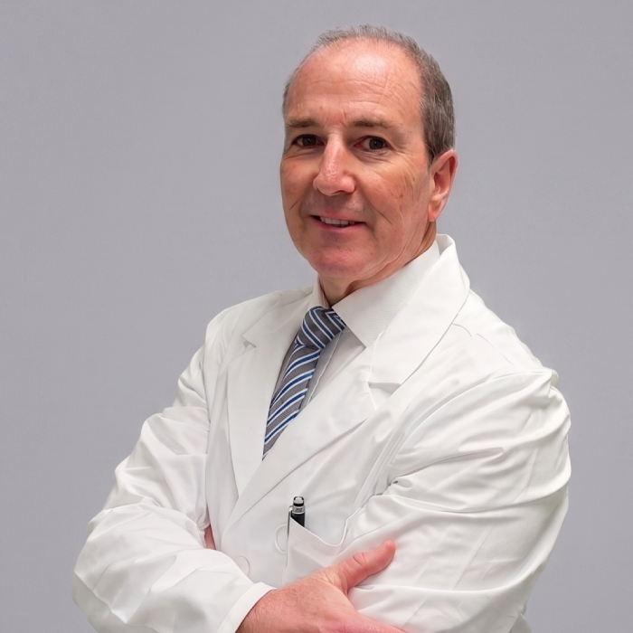 Perfil Dr. Juan Eduardo Santorcuato Fuentes